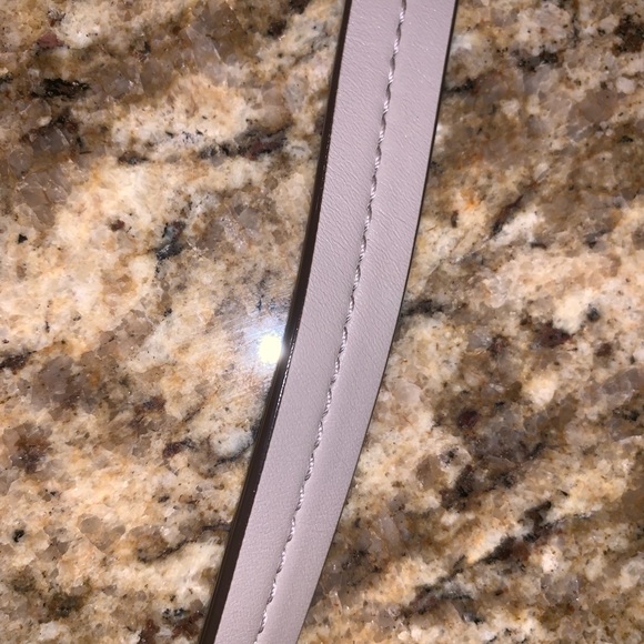 Michael Kors Mercer Lg Dome satchel Leather Dk Cem - Picture 8 of 8